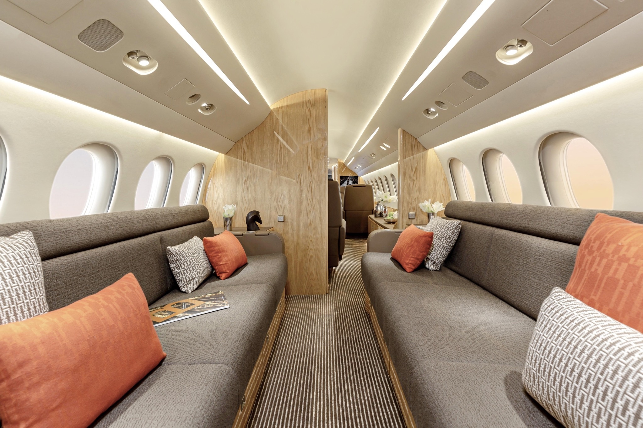 Heavy Jets interior